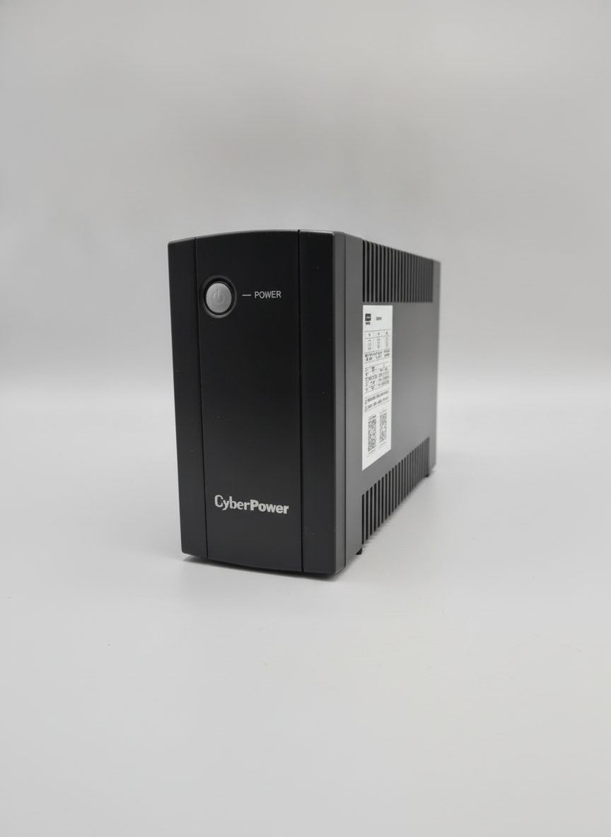 硕天 CyberPower UT600E 后备式 UPS 产品图 2